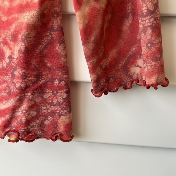 Three-quarter length sleeve blouse with butterfly - Picture 3 of 4